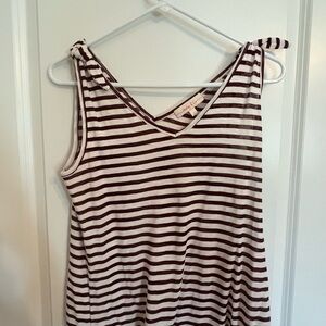 Chic Striped Tank Top with Tie Shoulders